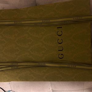 Gucci box